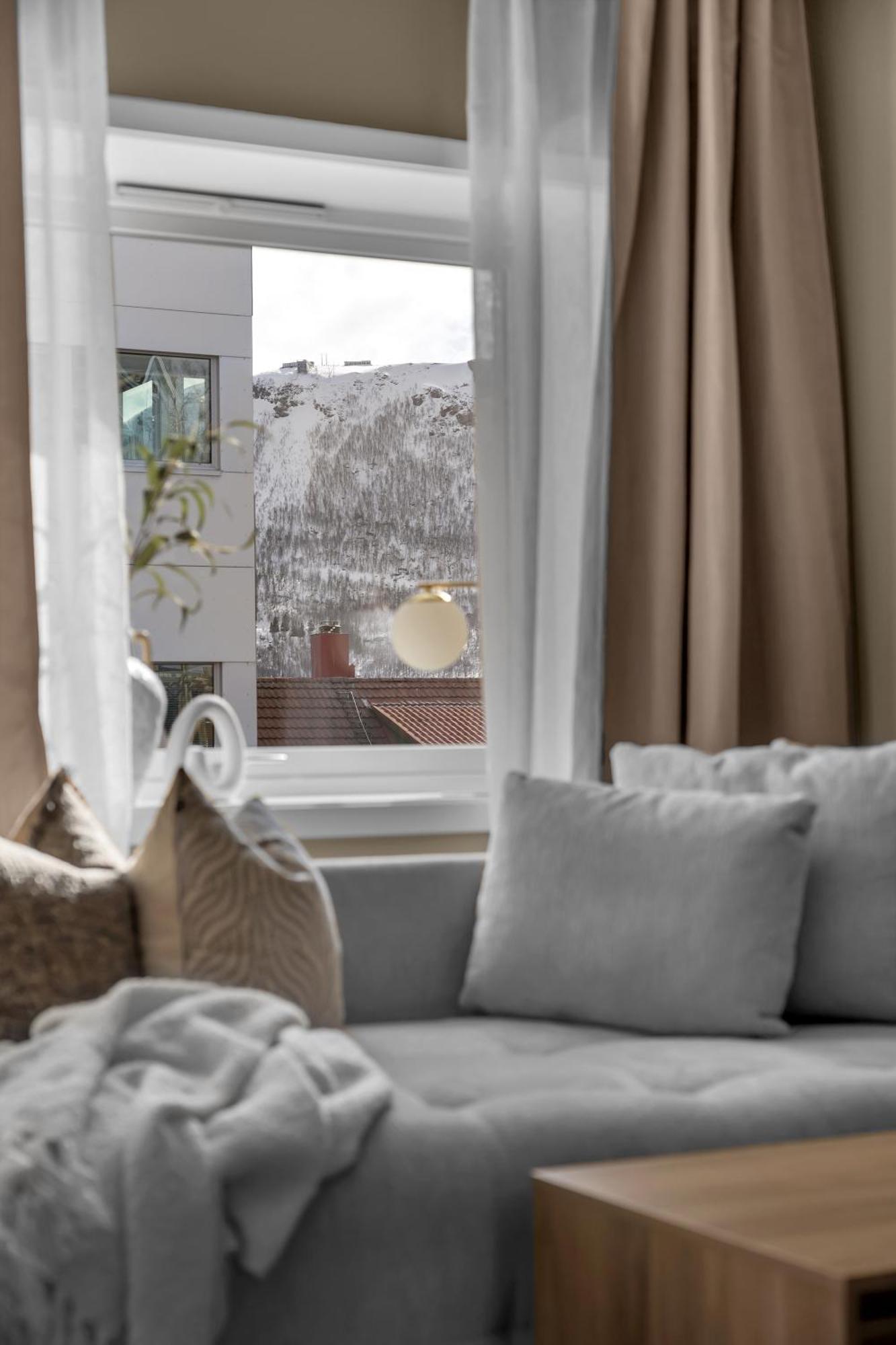 Supercentral City Apartment Eik Tromso Exterior photo
